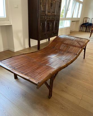 Chaise longue indonesiana
