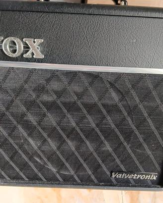 AMPLI VOX VT 40+