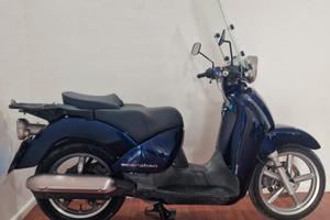 Aprilia Scarabeo 200