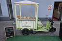 e-carro-ape-gelateria-foodtruck-bike-carretto
