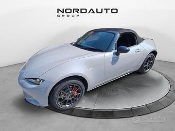 Mazda MX-5 1.5L Skyactive-G 132cv ST Homura