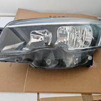 Fanale anteriore Peugeot 508 sw 2019