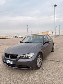 Bmw 320i e90