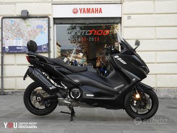 Yamaha T Max 560