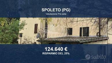 Immobile in asta di 126 m² con box auto a Spoleto
