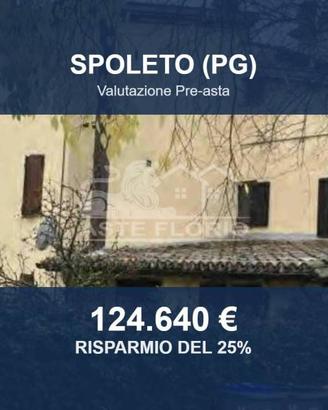 Immobile in asta di 126 m² con box auto a Spoleto