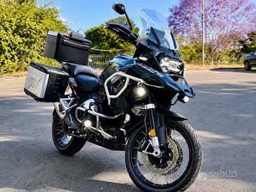 BMW R1250GS Triple Black FULL OPTIONAL – 8.000 km