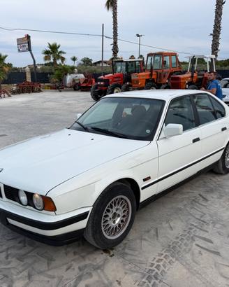 Trattore auto Bmw 520 520i 24V cat