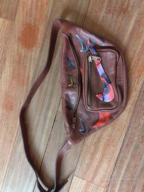 Borsello in pelle customizzato