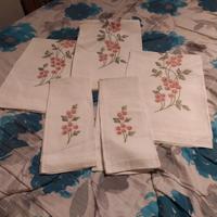 asciugamani con ricamo 