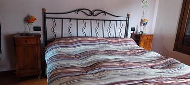 letto con contenitore e testiera 