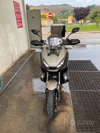Honda X-ADV 750 - 2019