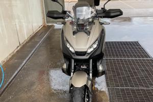 Honda X-ADV 750 - 2019
