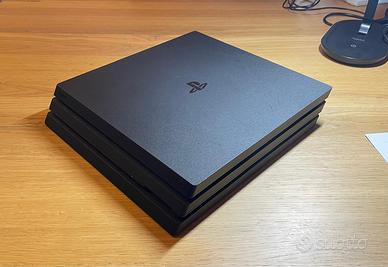 PS4 PRO (ricond) + JOYSTICK e CARICA ORIGINALE
