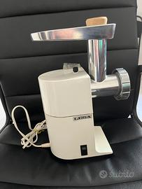 Macchina per preparare le salsicce