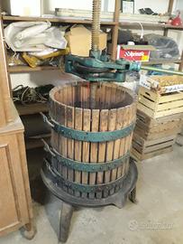 Torchio antico come oggetto d’arredamento