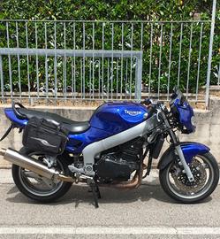 Triumph 955i sprint st