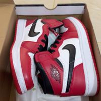 Jordan Air Jordan 1 High OG Nero e Rosso 37.5