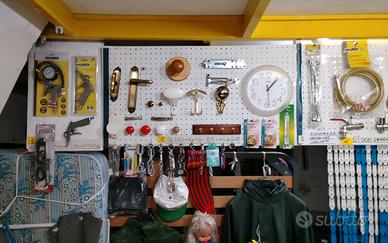 LOTTO COMPLETO FERRAMENTA E BRICOLAGE 