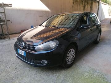 Volkswagen Golf 1.6 TDI DPF 5p. Highline