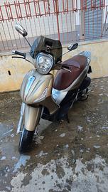 BEVERLY 300 I.E. 2012 TRATTABILE