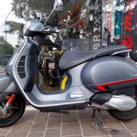 PIAGGIO VESPA GTS 300 SUPER SPORT