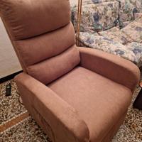 Poltrona elettrica alzapersone Jessica 2 di Poltro