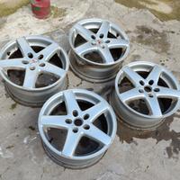 cerchi in lega da 16 , per BMW serie 1 , serie 3 .