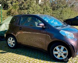 TOYOTA iQ - 2008