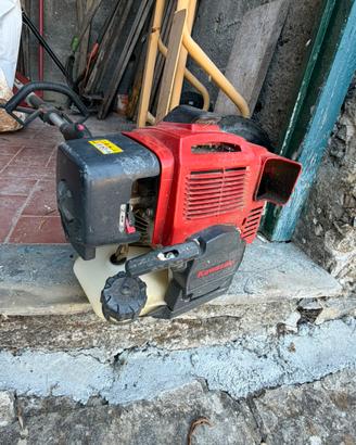 Decespugliatore Kawasaki tj53