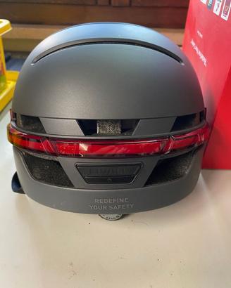Casco MTB- Turismo  multifunzione.