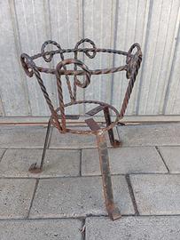 Portavaso in ferro battuto vintage 