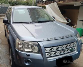 Land Rover Freelander 2