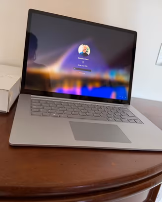 Microsoft Surface Laptop 5 15" – i7 / 16GB / 512GB