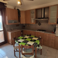 Trilocale arredato in residence