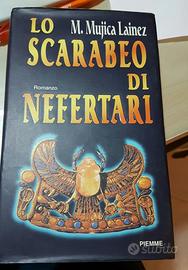 Romanzo dal titolo Lo Scarabeo di Nefertari