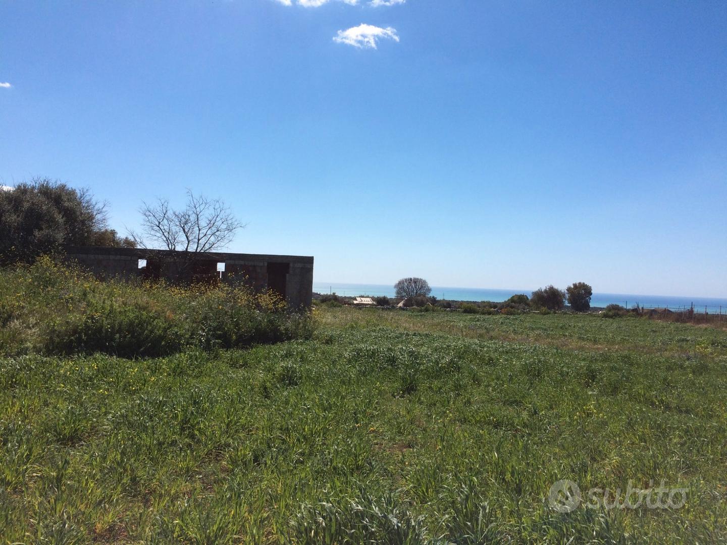 Rustico con progetto approvato Con.daFamagiorgiaRG - Vista 3