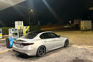 Alfa Romeo Giulia 2.2