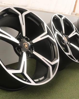 Cerchi in lega Lamborghini Urus 22 ORIGINALI