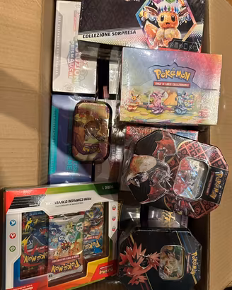 Collezione pokemon sigillata