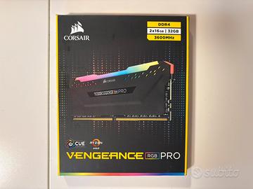 Corsair VENGEANCE RGB PRO DDR4 32GB (2x16GB)