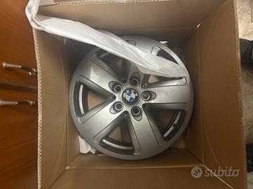 4 Cerchi da 16 bmw anno 2021