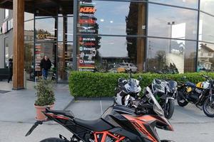 KTM 1290 Super Duke GT