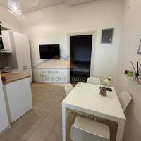 Bilocale arredato Via Carrafiello Rif.F3140