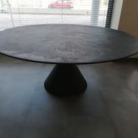 tavolo rotondo DESALTO CLAY in pietra lavica d180 