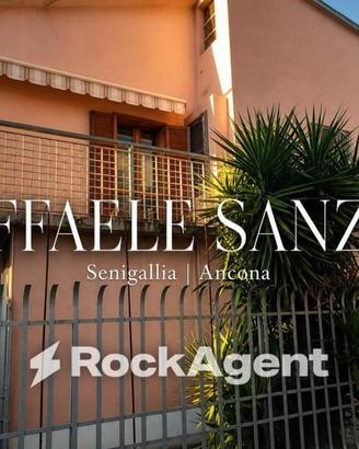 Appartamento di 100 m² con 4 locali a Senigallia