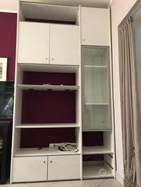 Mobile soggiorno con vetrina