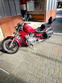 Suzuki intruder 600