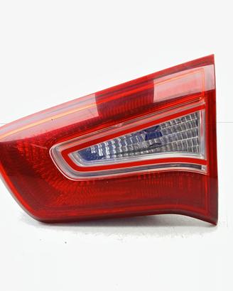 STOP POSTERIORE DESTRO INTEGRATO NEL PORTELLO KIA