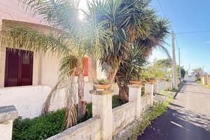 CASA INDIPENDENTE A TAVIANO